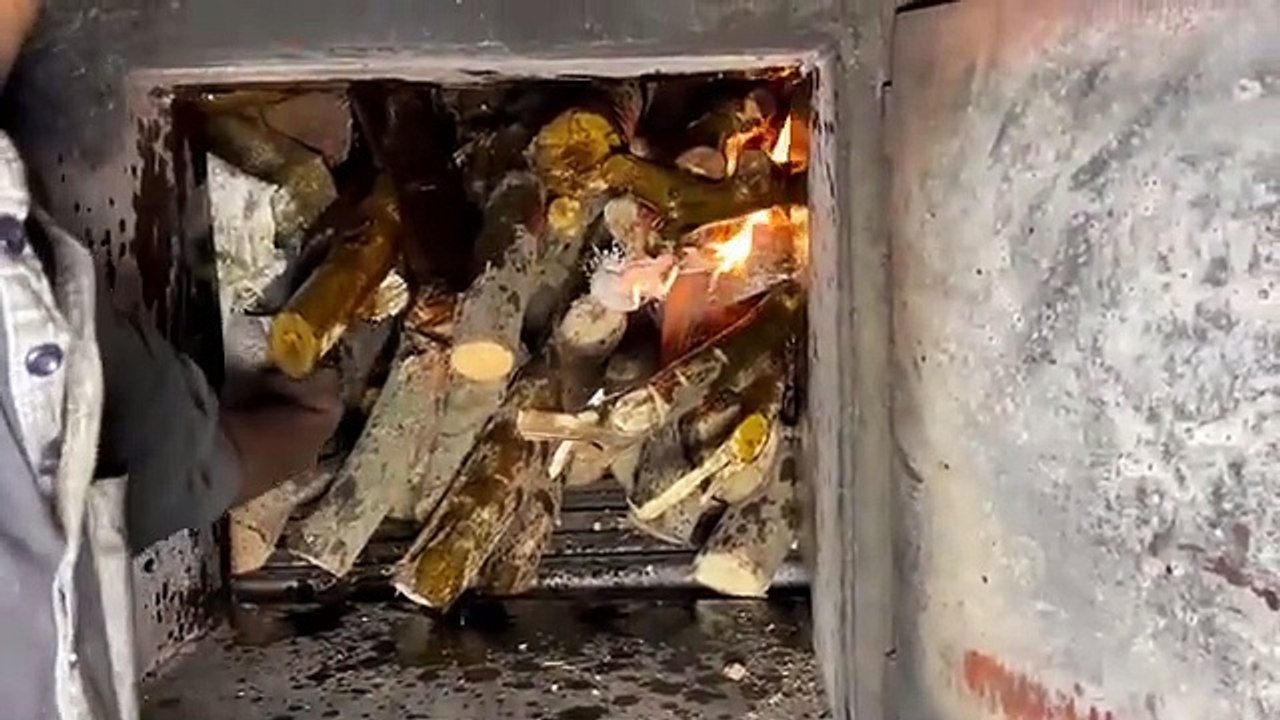 Incredible Process of Old Tyre Recycling ｜｜ How Waste Old Tyre Recycling And convert to fuel