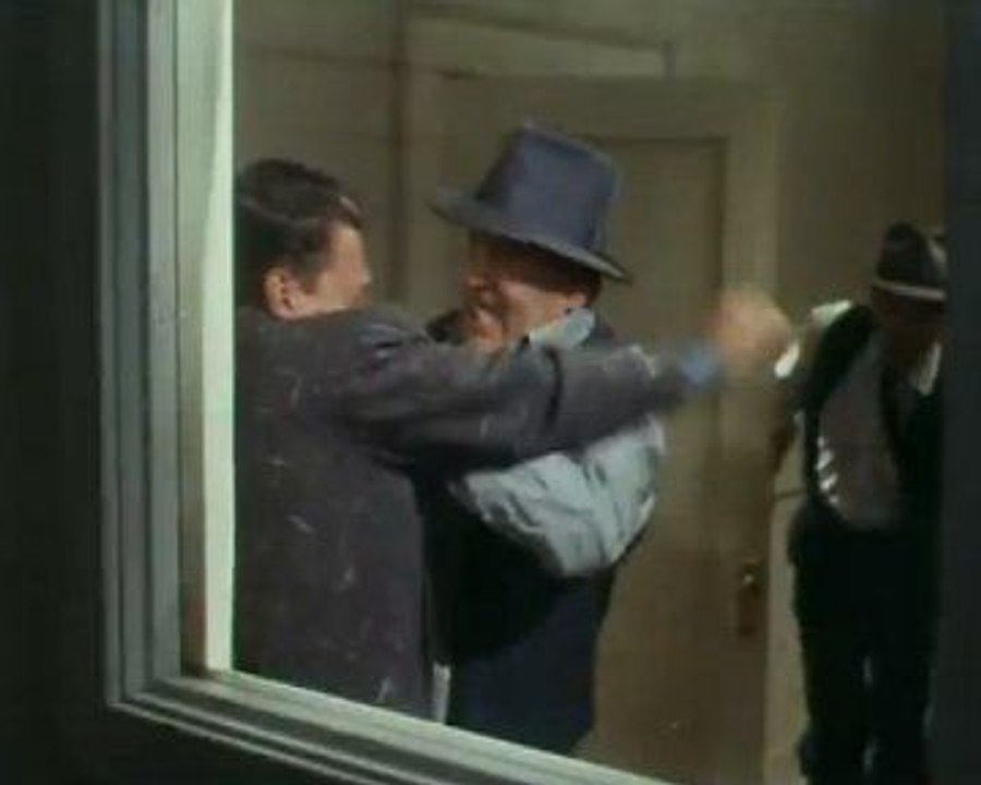 Nach eigenen Regeln Trailer OV