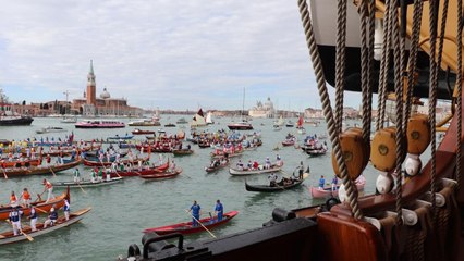 Il saluto di Venezia alla nave Amerigo Vespucci