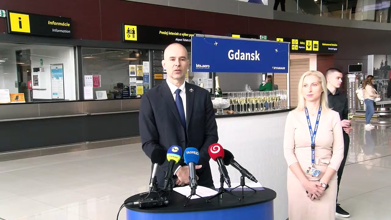 ZÁZNAM: Bratislavské letisko otvorilo novú linku do poľského mesta Gdansk