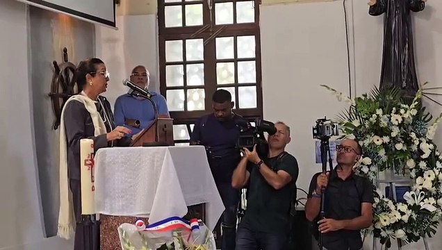 Huguette Bello s'exprime aux obsèques de Michel Fontaine