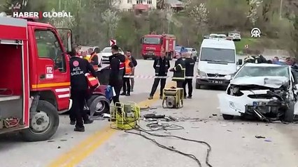 Kastamonu'da trafik kazasında 3 kişi öldü, 4 kişi yaralandı
