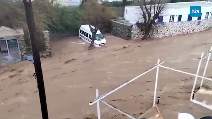 Yunanistan’da sel felaketi