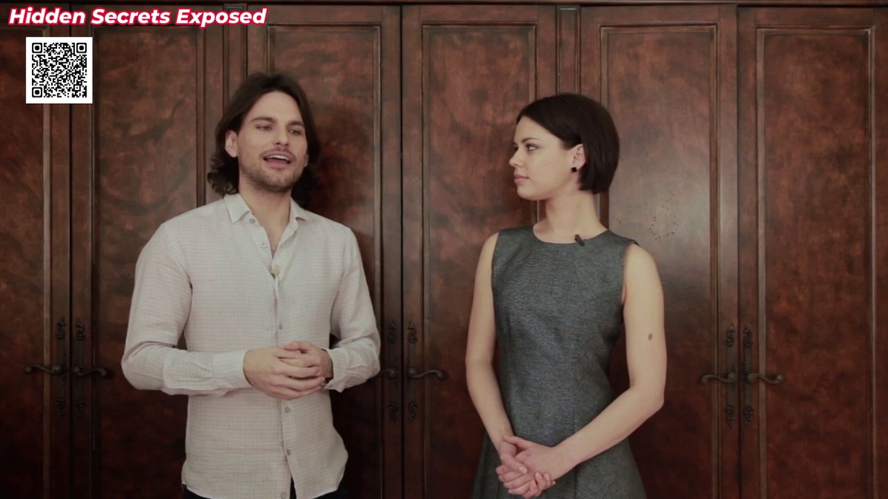 12 Proven Micro Signs Of Attraction (Your Scientific Edge To Attracting Women)