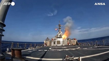 Yemen, l'esercito Usa lancia attacchi contro le basi degli Houthi