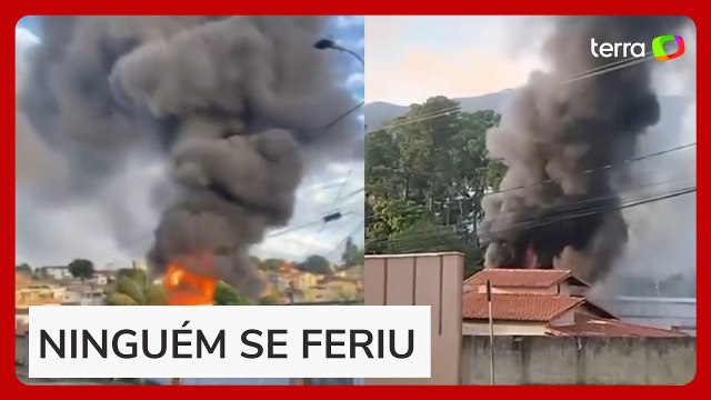 Incêndio de grandes proporções destrói galpão em Belo Horizonte