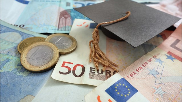 Rattachement fiscal d'un enfant : jusqu'à quel âge est-ce possible ?