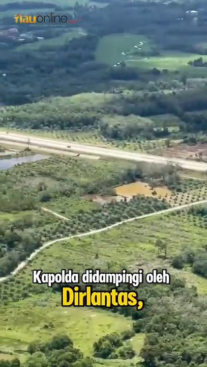 Kapolda Riau Pantau Arus Mudik Menggunakan Helikopter