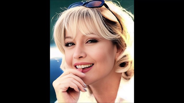 EMEL SAYIN AKAPELLA GÖZLER KALBİN AYNASIDIR..mp3