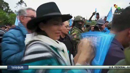Ecuador, pres. candidate Luisa Gonzalez leads polls ahead of runoff election