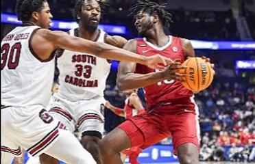 He’s back! Meechie Johnson returning to Gamecocks men’s basketball team