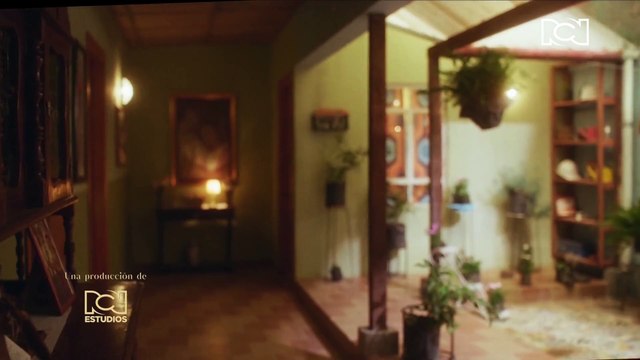 Olga Lucía se rebusca un trabajo para cubrir las deudas | Darío Gómez