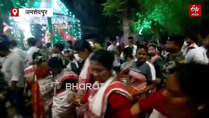 सरहुल जुलूस में उठी सरना धर्म कोड की मांग, आदिवासी समाज ने बताया समाज के लिए जरूरी