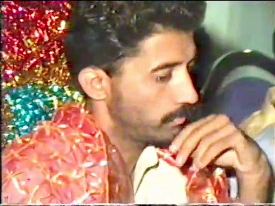 har kisi ko nahi milta / my wedding day /mujra song/dance program /shadi /pakistani mujra /live music/Ishtiaq Awan mehndi program 1996