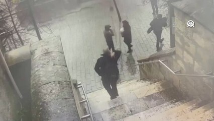 Biri akademisyen 2 kişinin dolandırılmasına ilişkin 4 kişi tutuklandı