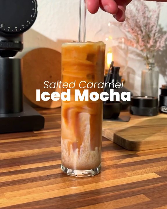 Salted Caramel Mocha 😍🤎 Recipe 👇🏽