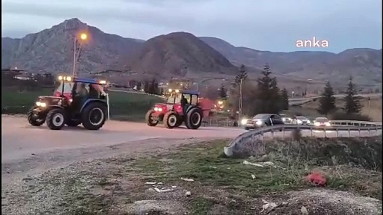 Çiftçilerden İmamoğlu'na traktörlü destek