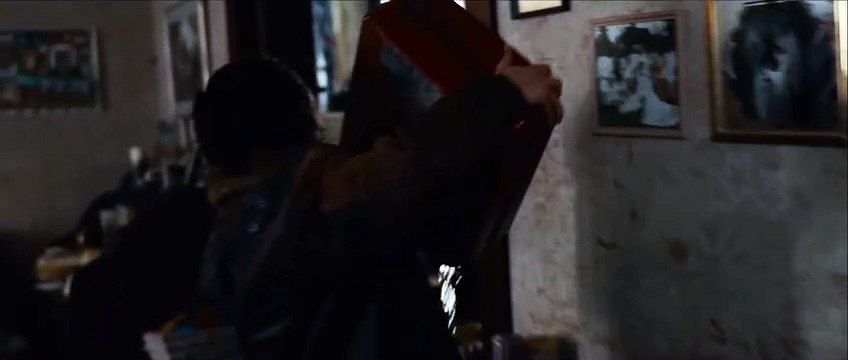 Hurry Up Tomorrow Bande-annonce (2) VO STFR