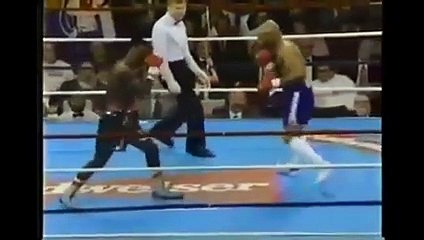 Buddy McGirt vs Livingstone Bramble - HBO 4-9-94