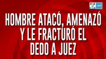 Escándalo en los tribunales: atacó violentamente a un juez en plena sala