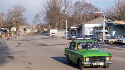 مواطنون من أصول روسية يغادرون آسيا الوسطى إلى بلد اجدادهم