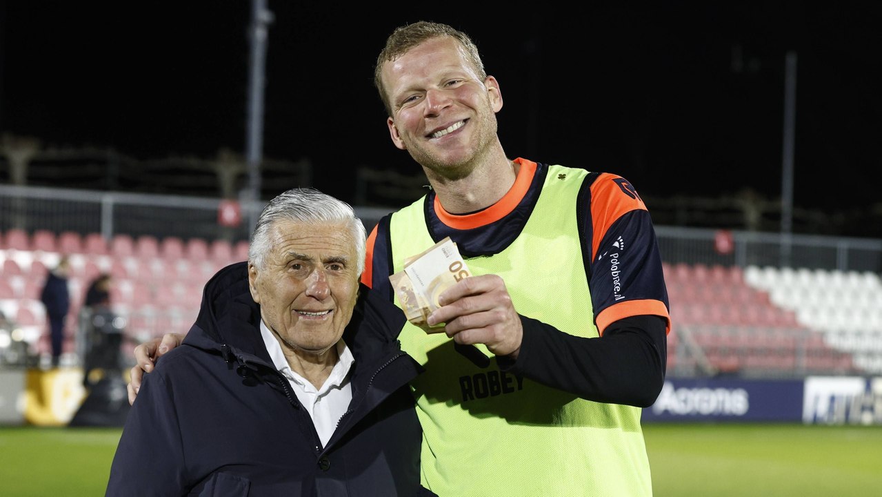 Eredivisie-Aufstieg in Gefahr? Ajax-Legende spendet 150 Euro an Zweitligist