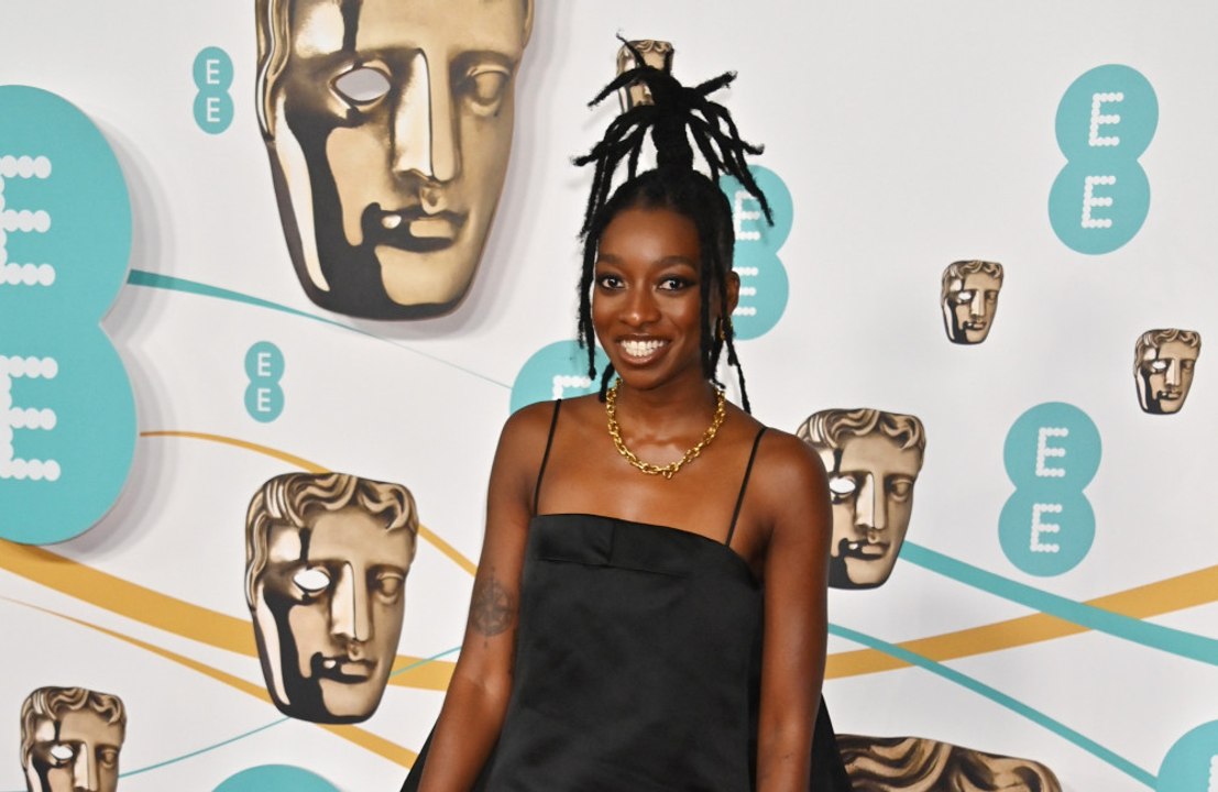 Little Simz' Album verzögert sich wegen Dreharbeiten