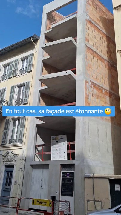 L'immeuble le plus étroit de Nice ?