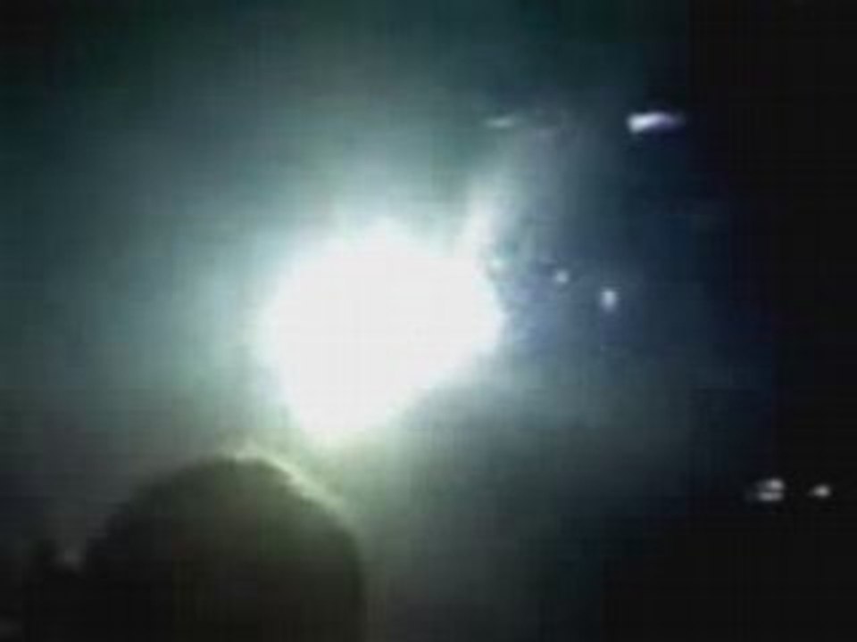 Daft Punk ConcertLive Bercy 2007 One More Time / Aerodynamic