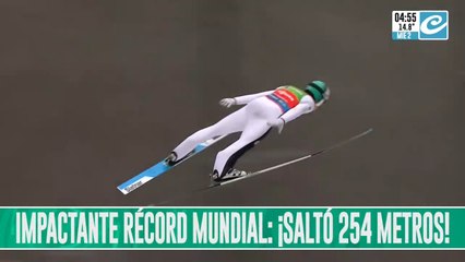 Tremendo: esquiador saltó y recorrió más de 250 metros el aire