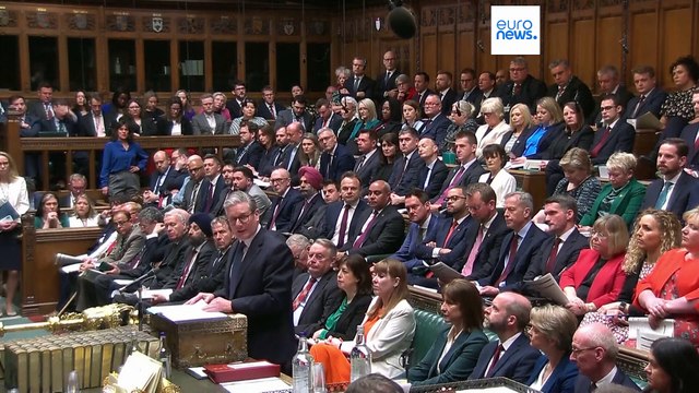 «Ημέρα της Απελευθέρωσης»: Οι δασμοί Τραμπ θα τεθούν σε ισχύ αμέσως μετά τις ανακοινώσεις