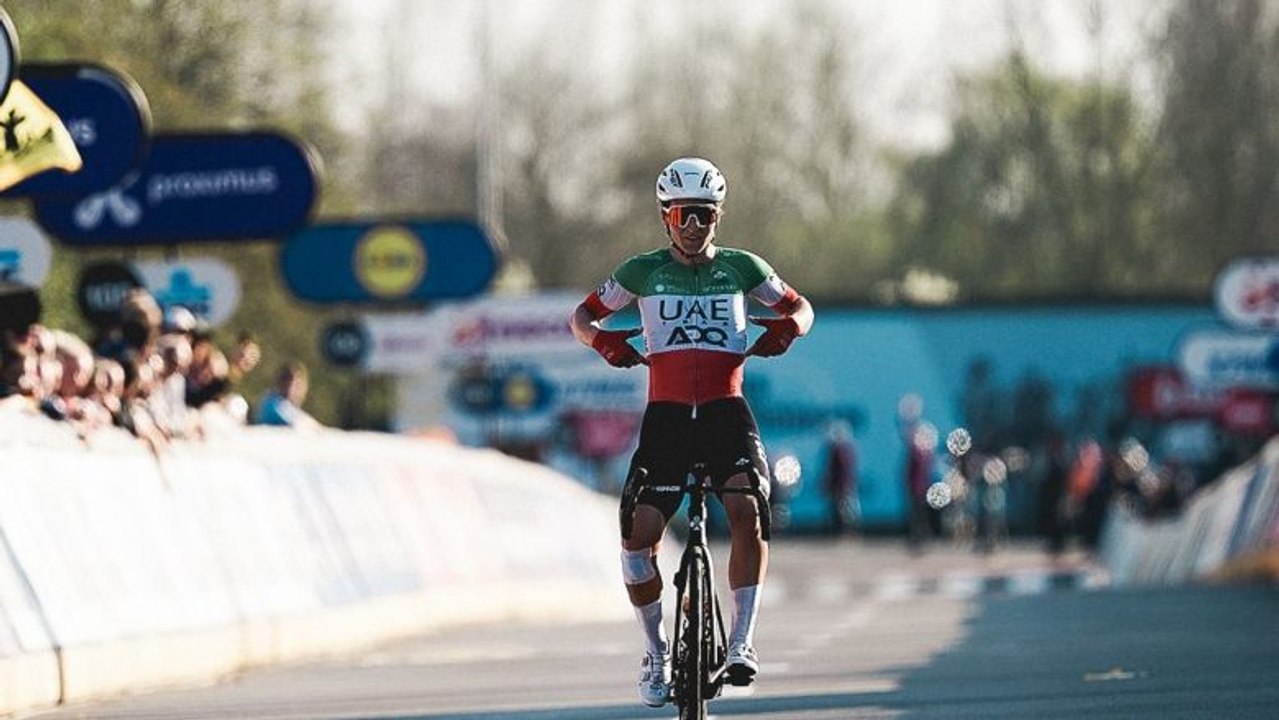 Cyclisme - À Travers la Flandre 2025 - Elisa Longo Borghini s'adjuge le Dwars door Vlaanderen à l'issue d'un gros numéro en solitaire !