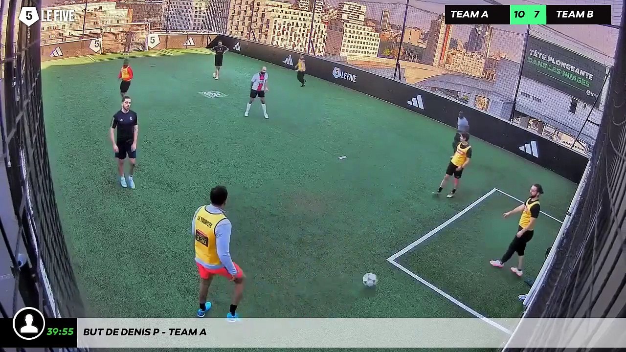 But de Denis P - Team A