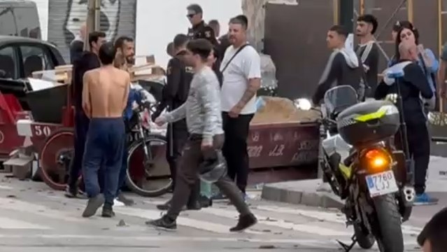 Vídeo del tiroteo con varios heridos ocurrido en la calle Gaucín, en Málaga.