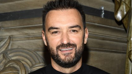 GALA VIDEO - Cyril Lignac, un papa attentionné : ces rares images de son petit garçon qui a déjà tout d’un grand