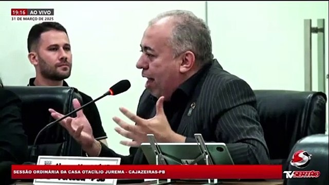 VIROU CHACOTA: VEREADOR E EX-VICE-PREFEITO DE CAJAZEIRAS PAGA MICO AO PERGUNTAR ONDE BATEM O PONTO OS FUNCIONÁRIOS DO FUMINC