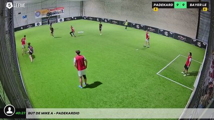 But de Mike A - Padekardio