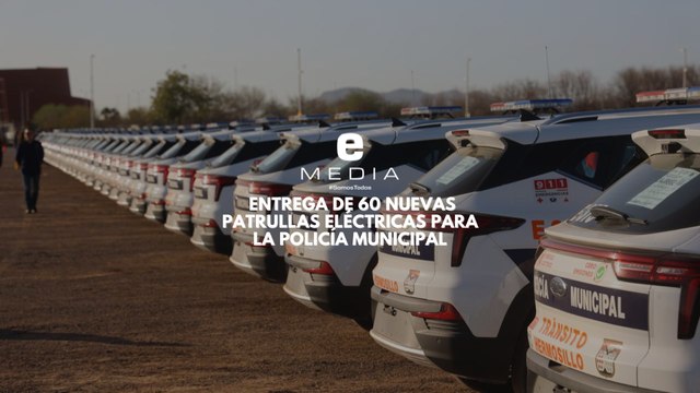 El alcalde, Antonio Astiazarán Gutiérrez, entrega 60 nuevas patrullas eléctricas para la policía municipal