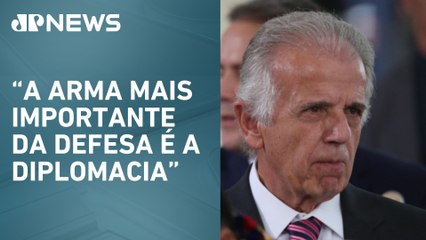 Em meio a tensão global, ministro da Defesa defende fortalecimento das Forças Armadas e diplomacia