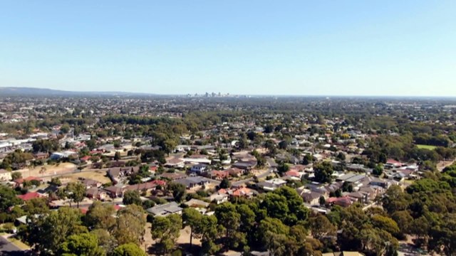 Adelaide reservoirs drop to historic lows, report shows