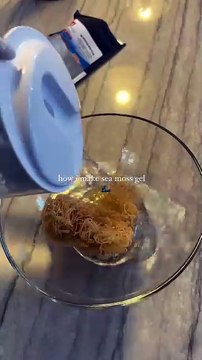 making sea moss gel is so easy, here’s how i make mine ingredients •sea moss•spring water •key limes •frozen mangos•blue spirulinarinse the sea moss with spring waterin a large bowl, soak the cleaned sea moss in
