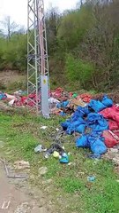 Sanayi sitesinde çöp sorunu giderek büyüyor