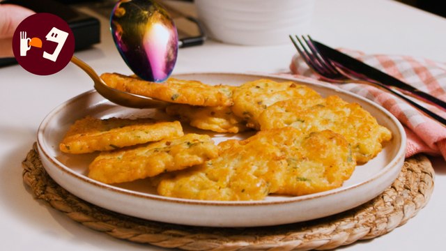 Receta de TORTILLITAS DE BACALAO de mi bar de tapas preferido