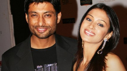 धोखा खाने-तलाक के बाद भी पति के प्यार में Barkha Bisht?