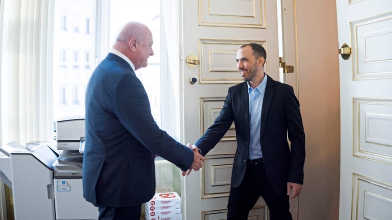 Hamas-Geisel Tal Shoham erstmals in Österreich