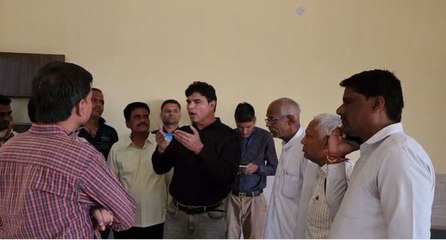 सीएचसी का निरीक्षण करने पहुंचे सीएमएचओ