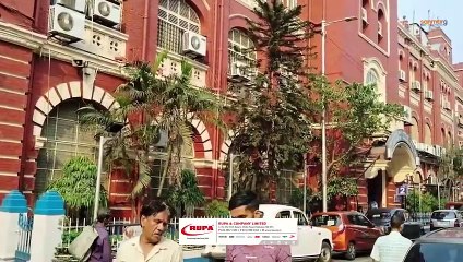 KMC : मानसून से पहले स्ट्रीट लैंप पोस्ट को सुरक्षित बनाने में जुटा कोलकाता नगर निगम