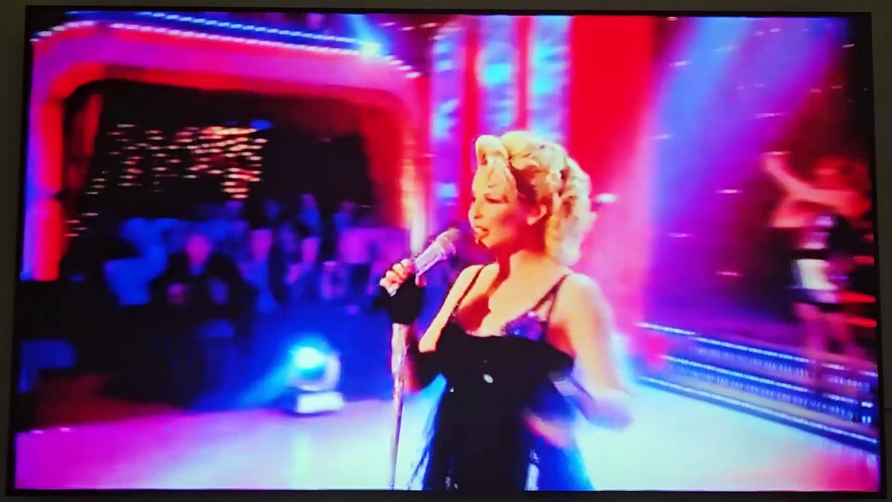 KYLIE MINOGUE - 2 Hearts (Strictly Come Dancing 2007)