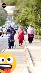 Funny video, tention relief, relex time, entertainment, comedy.