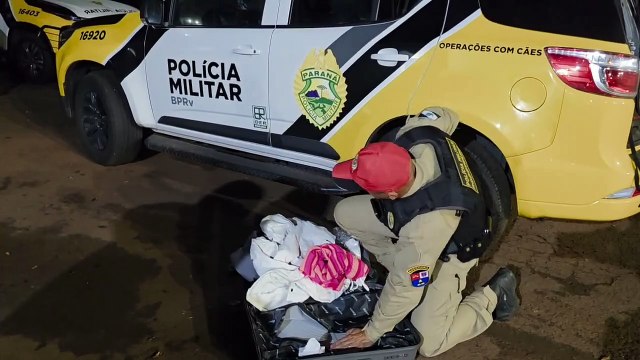 Casal é preso com quase quatro quilos de maconha em ônibus na PR-986, em Rolândia